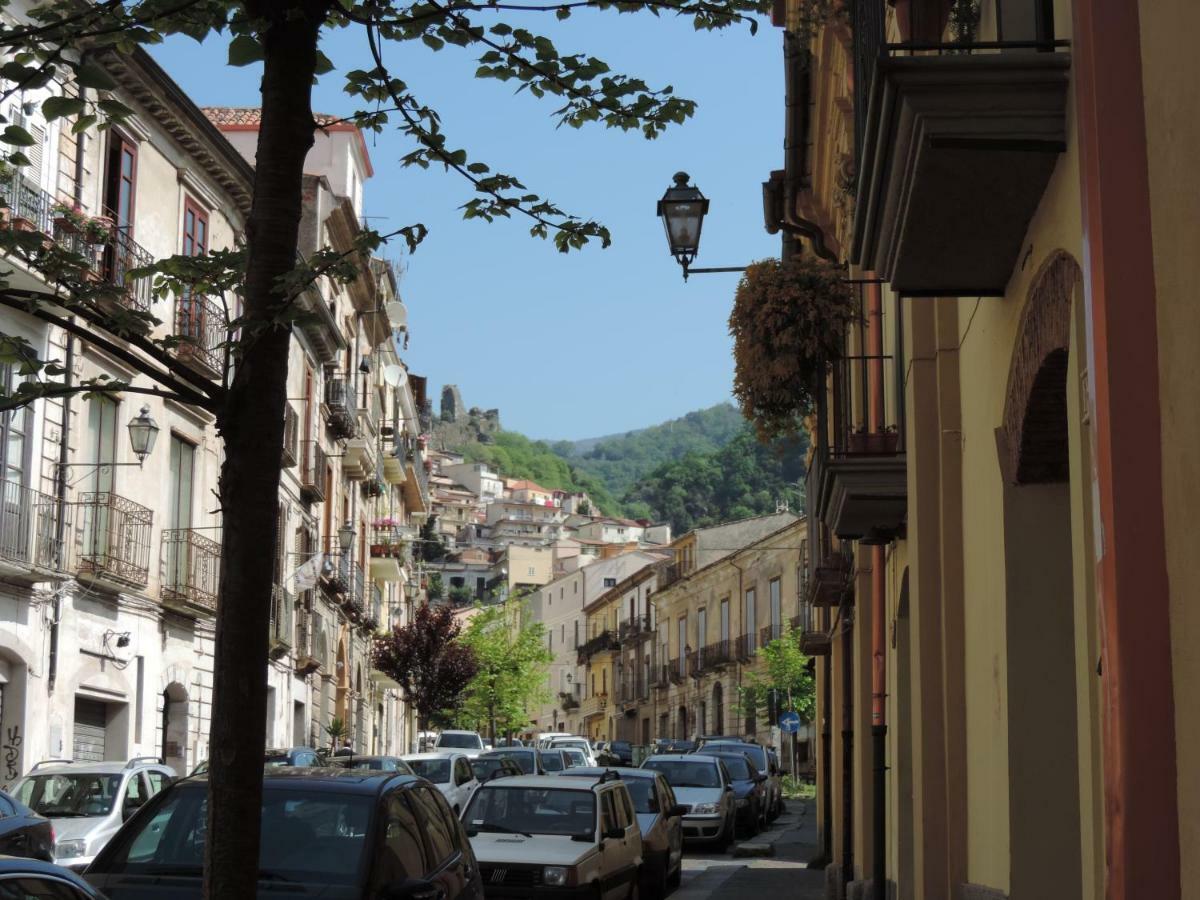 Lamezia Centro, Appartamento Giorgia Ламеція-Терме Екстер'єр фото